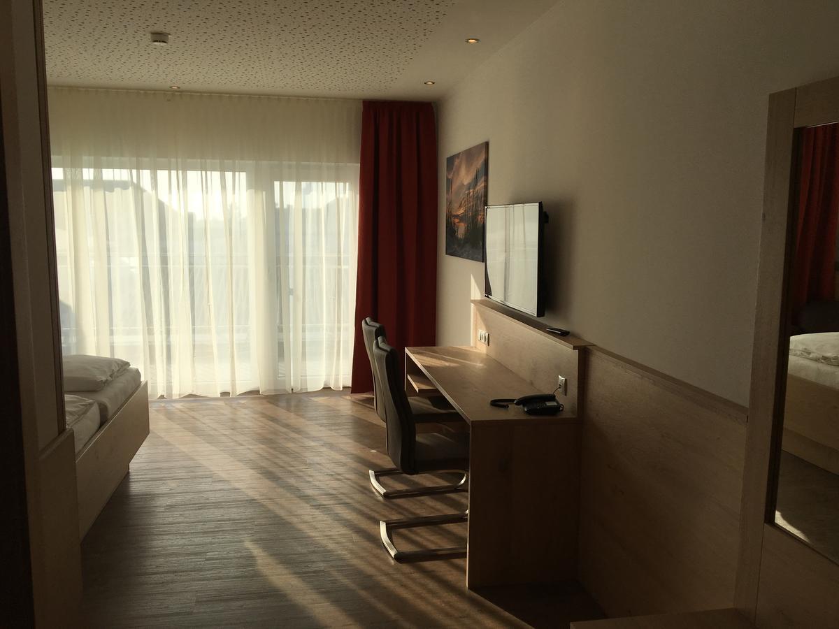 Seminarhotel Daniels Гольс Экстерьер фото